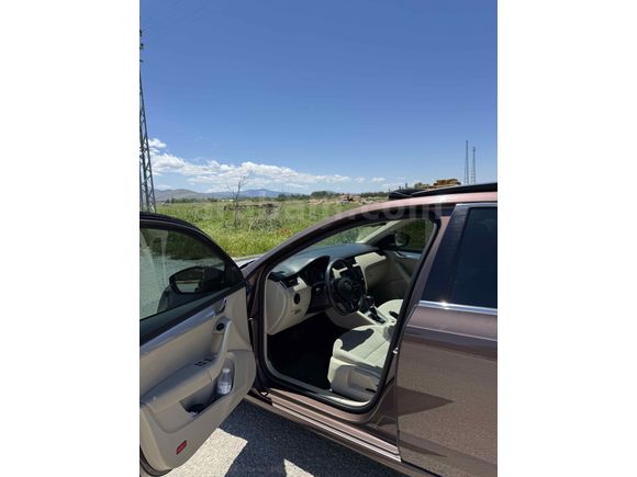 Skoda Octavia 2016
Cam tavanlı 