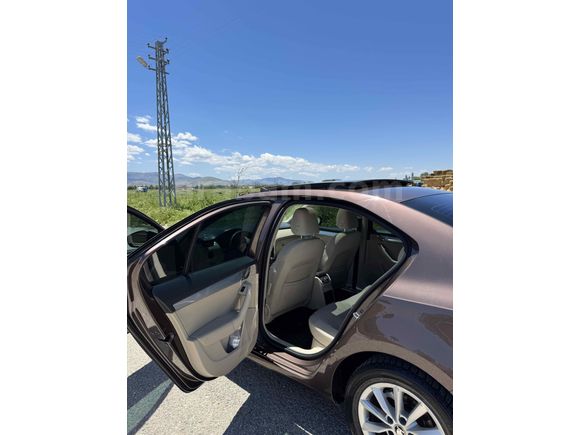Skoda Octavia 2016
Cam tavanlı 