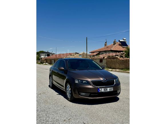 Skoda Octavia 2016
Cam tavanlı 
