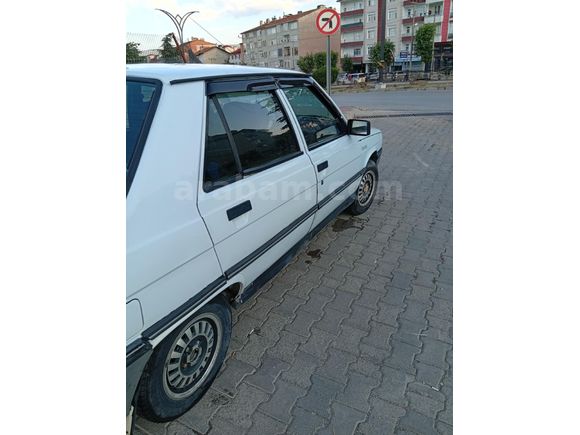 Sahibinden Renault R 9 1.4 Broadway GTE 1995 Model