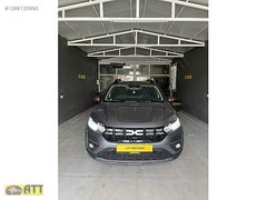 **ATT MOTORS'DAN DACIA SANDERO STEPWAY OTOMATİK SUNROOF**