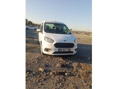 Sahibinden Ford Tourneo Courier 1.5 TDCi Delux 2022 Model