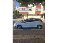 Sahibinden Ford Fiesta 1.5 TDCi Trend 2013 Model