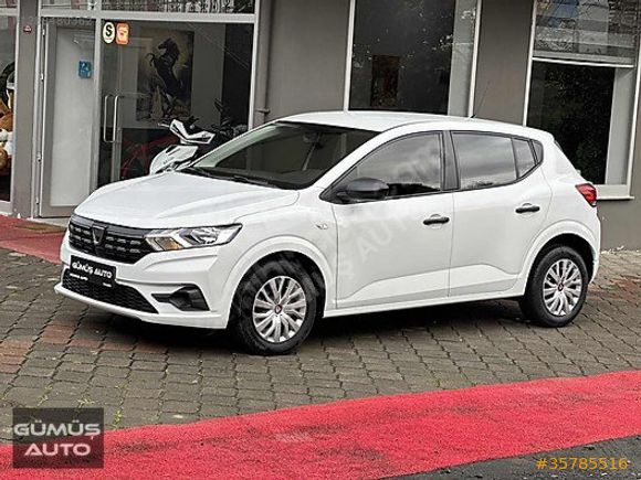 GÜMÜŞ AUTO / DACİA SANDERO 1.0 TCE 90 HP MANUEL AİLE ARACI