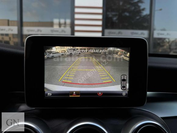GALERİ NAZ-2015 C200d AMG TOUCHPAD-ANALOG-CAM TVN-SÜMBÜL KIRMIZI