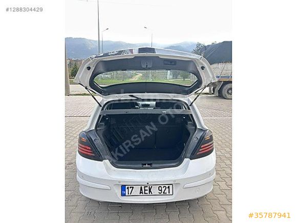 ÇAKIRSAN OTOMOTİV 2012 OPEL ASTRA