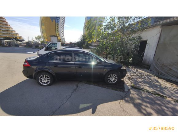 Sahibinden Renault Megane 1.5 dCi Dynamique 2004 Model