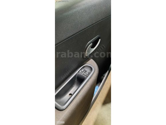 Otomatik aile aracı
