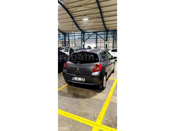 Otomatik aile aracı