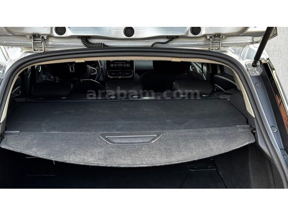 SAKLI GARAJ'DAN HATASIZ BOYASIZ DEĞİŞENSİZ 1.5 DCI SPORT TOURER