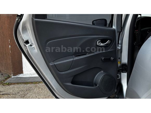 SAKLI GARAJ'DAN HATASIZ BOYASIZ DEĞİŞENSİZ 1.5 DCI SPORT TOURER