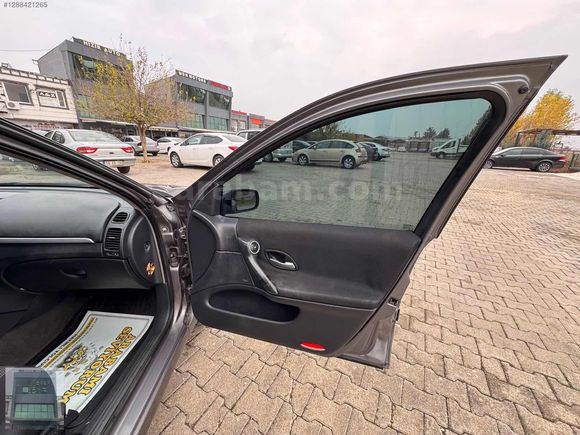 2006 RENAULT LAGUNA 1.6 EN FULL