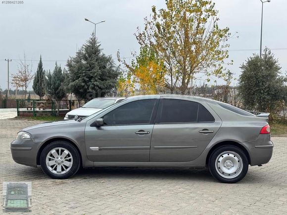 2006 RENAULT LAGUNA 1.6 EN FULL