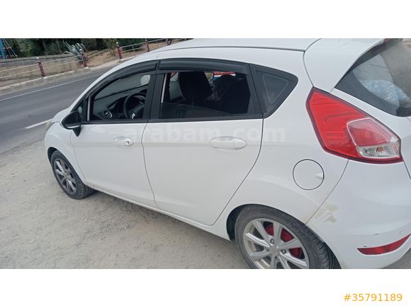 Sahibinden Ford Fiesta 1.5 TDCi Trend 2013 Model Kocaeli