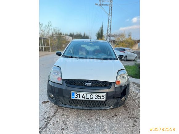 Sahibinden Ford Fiesta 1.4 TDCi Comfort 2006 Model
