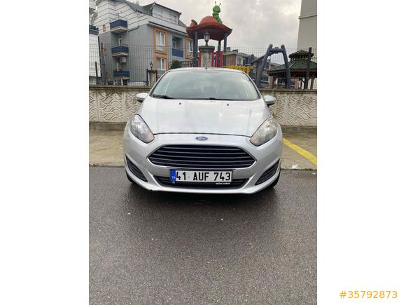 Sahibinden Ford Fiesta 1.5 TDCi Trend 2013 Model 