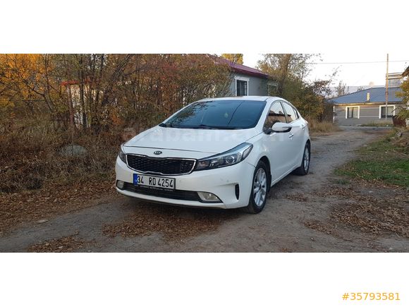 Sahibinden Kia Cerato 1.6 CRDi Concept Plus 2016 Model