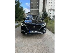 Sahibinden MG HS 1.5 T-GDI Luxury 2023 Model HATASIZ 