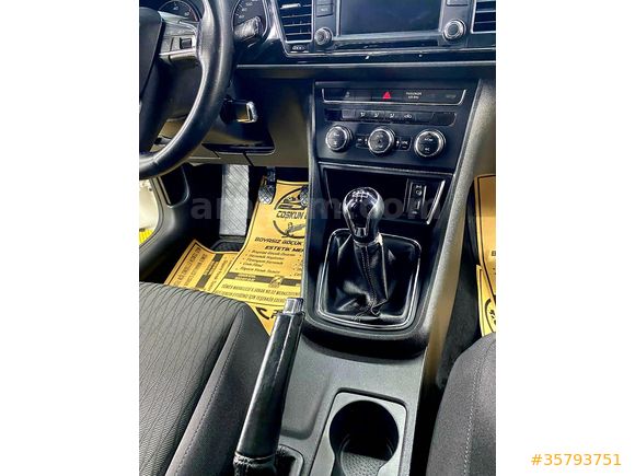 Sahibinden Sanrooflu Seat Leon 1.6 TDI Style 2016 Model