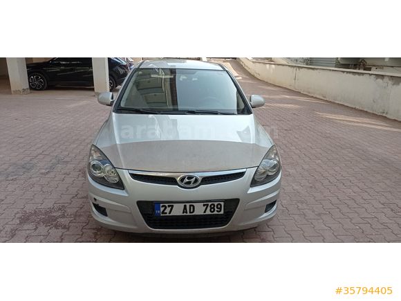 Sahibinden Hyundai i30 1.6 CRDi Team 2011 Model