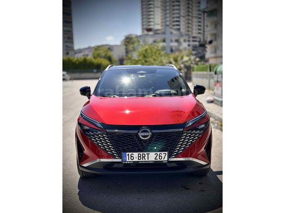 İlk Sahibinden Nissan Qashqai 1.3 DIG-T Platinum 2025 Model 22.000 km Kırmızı-Hatasız-Boyasız-Değişensiz-Tramersiz