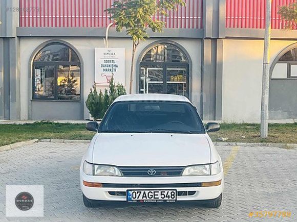 TEMİZ BAKIMLI COROLLA XEİ