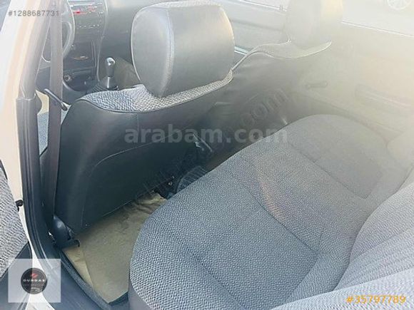 TEMİZ BAKIMLI COROLLA XEİ