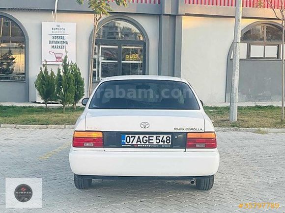 TEMİZ BAKIMLI COROLLA XEİ