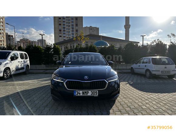 Sahibinden Skoda Octavia 1.0 e-Tec Elite 2022 Model 