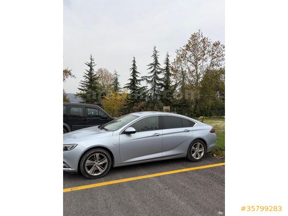 Sahibinden Opel Insignia 1.6 CDTI Excellence 2017 Model (Araç Manueldir)