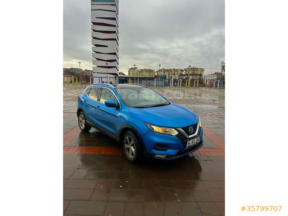 Sahibinden Nissan Qashqai 1.3 DIG-T Sky Pack 2020 Model 