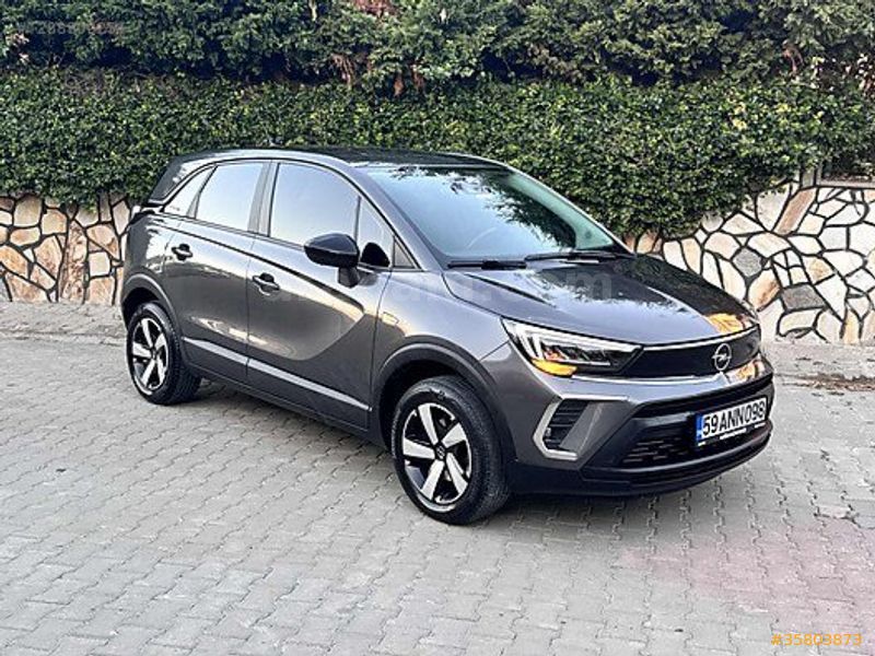 Galeriden Opel Crossland 1.2 T Essential 2022 Model Tekirdağ