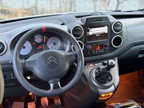 Galeriden Citroen Berlingo 1.6 HDi Selection 2017 Model Van