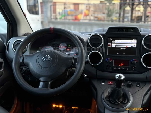 Galeriden Citroen Berlingo 1.6 HDi Selection 2017 Model Van