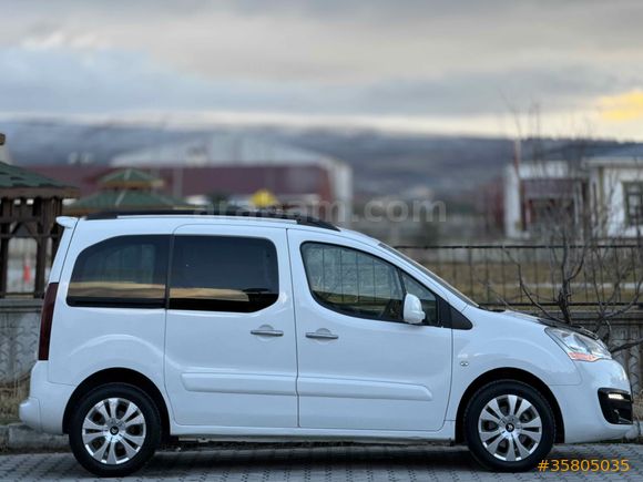 Galeriden Citroen Berlingo 1.6 HDi Selection 2017 Model Van