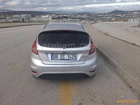 Sahibinden Ford Fiesta 1.6 TDCi Titanium 2012 Model