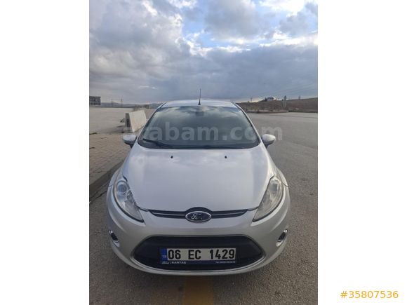 Sahibinden Ford Fiesta 1.6 TDCi Titanium 2012 Model