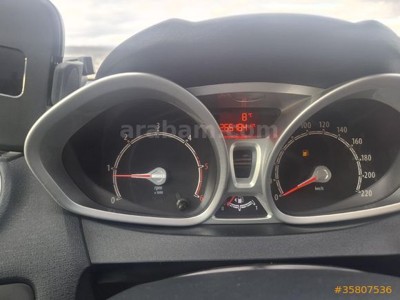 Sahibinden Ford Fiesta 1.6 TDCi Titanium 2012 Model