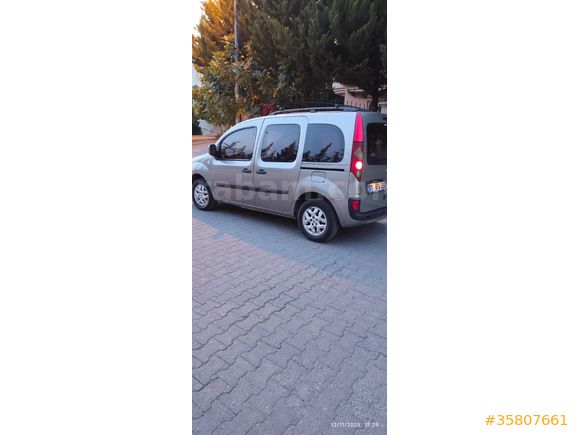 Sahibinden Renault Kangoo Multix 1.5 dCi Extreme Edition 2011 Model