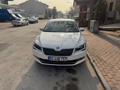 Sahibinden Skoda SuperB 1.4 TSI Style 2018 Model 