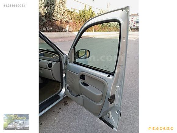 2005.MODEL.RENAULT.KANGO.1.5.
