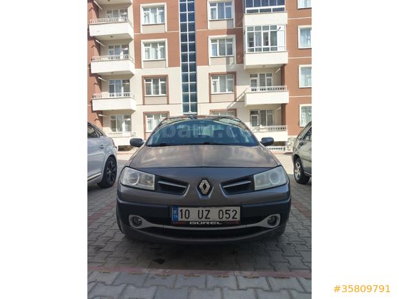 düşük kilometre Sahibinden Renault Megane 1.4 Authentique 2009 Model