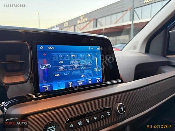 DURU AUTO'DAN 2023 GARANTİLi YENİ KASA TİTANİUM DÜŞÜK KM COURIER