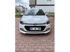Sahibinden Hyundai i20 1.4 MPI Style 2015 Model 