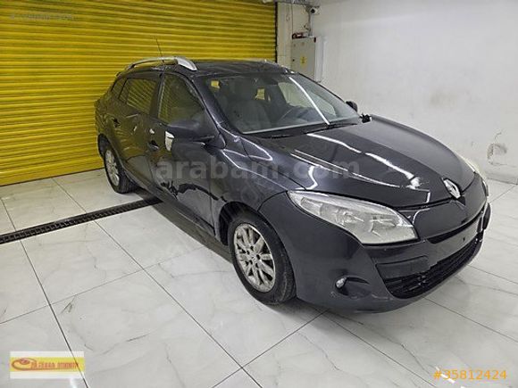 PLAKALI HASAR KAYITSIZ 2012 RENAULT MEGAN 2012 SPORT TOUR EXP