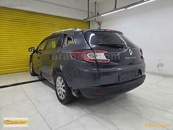 PLAKALI HASAR KAYITSIZ 2012 RENAULT MEGAN 2012 SPORT TOUR EXP