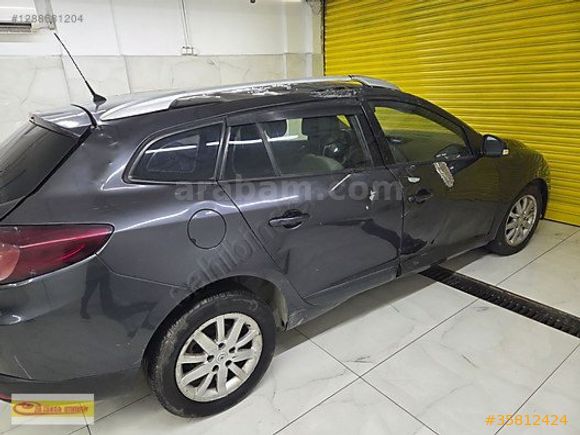 PLAKALI HASAR KAYITSIZ 2012 RENAULT MEGAN 2012 SPORT TOUR EXP