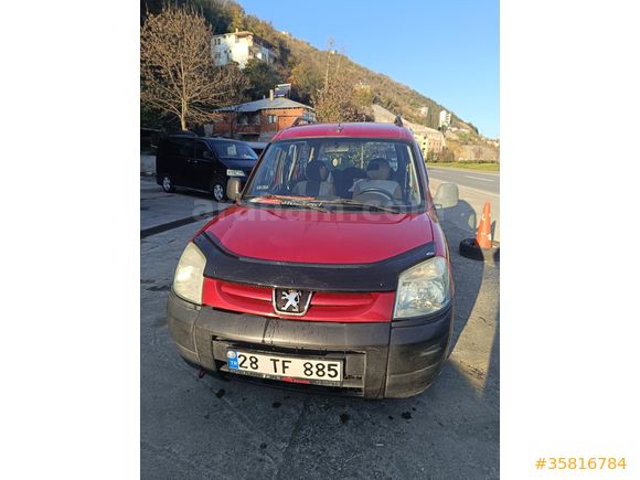 Galeriden Peugeot Partner 1.9 D 2004 Model Trabzon