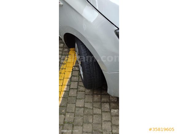 acil satılık Sahibinden  temiz kazasız tramersiz Hyundai i20 1.4 CRDi Jump 2013 Model