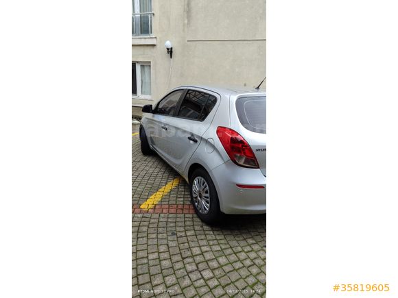 acil satılık Sahibinden  temiz kazasız tramersiz Hyundai i20 1.4 CRDi Jump 2013 Model